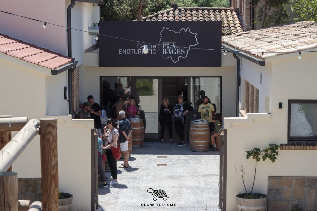 Jornada de portes obertes al Centre Enoturístic Pla de Bages de Navàs amb Slow Turisme