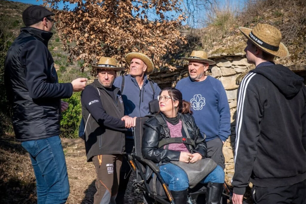 Sortida accessible a la Vall del Flequer amb cadira Joëlette i guiatge de Slow Turisme