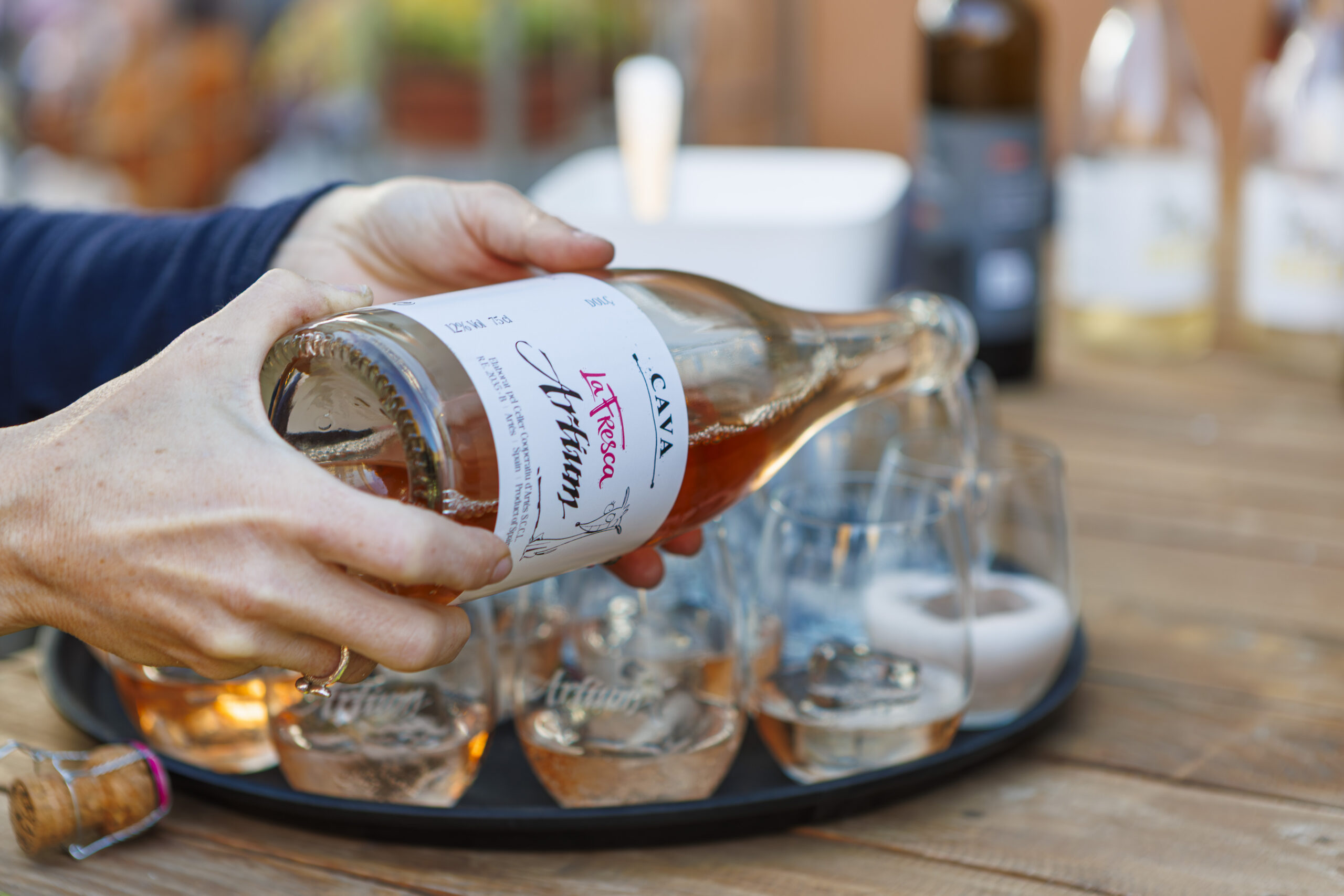 La Fresca, cava rosat d’Artium, servit durant el Sant Jordi a l’Espai Artium d’Artés
